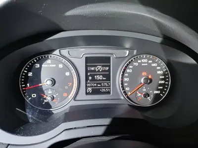 Audi Q3 2018, 99700 км, за 9284.55 USD - фото 12