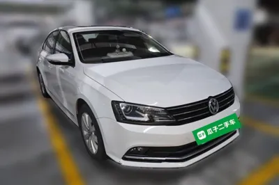 Volkswagen Sagitar 2015, 114000 км, за 7686 USD