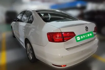 Volkswagen Sagitar 2015, 114000 км, за 7686 USD