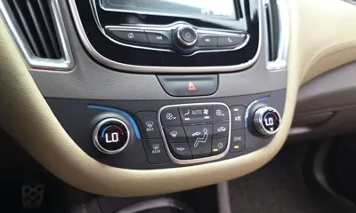 ChevroletGMDaewoo Malibu 2017, 116256 км, за 3866.35 USD - фото 17