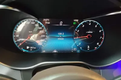 Mercedes-Benz GLC 2021, 39400 км, за 32874 USD - фото 11