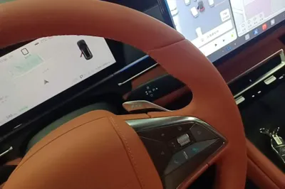 BYD Tang L