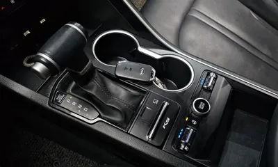 Kia K5 2020, 94720 км, за 9997.37 USD - фото 9