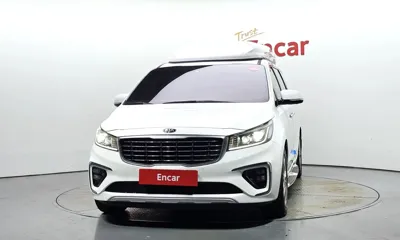 Kia Canival 2019, 143112 км, за 10969.52 USD