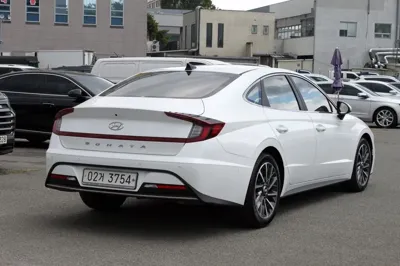 Hyundai Sonata 2020, 144104 км, за 10174.61 USD