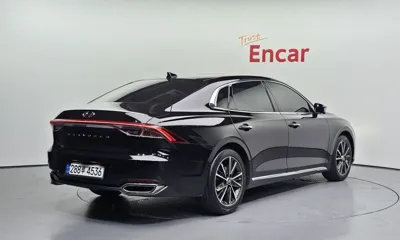 Hyundai Grandeur 2022, 122455 км, за 13128.53 USD