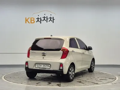 Kia Morning 2016, 95689 км, за 3216.49 USD