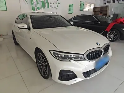 BMW 3 Series 2020, 113000 км, за 16082.68 USD