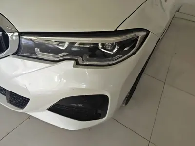 BMW 3 Series 2020, 113000 км, за 16082.68 USD - фото 24