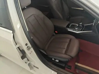 BMW 3 Series 2020, 113000 км, за 16082.68 USD - фото 25