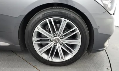 Genesis G80 2020, 76786 км, за 13907.27 USD