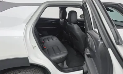 ChevroletGMDaewoo Trailblazer 2021, 101970 км, за 8923.86 USD - фото 11