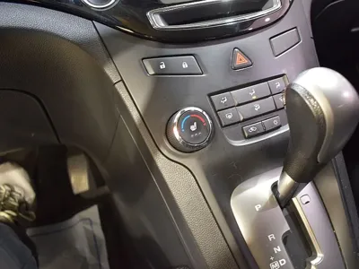 ChevroletGMDaewoo Orlando 2015, 162000 км, за 2953.92 USD - фото 12