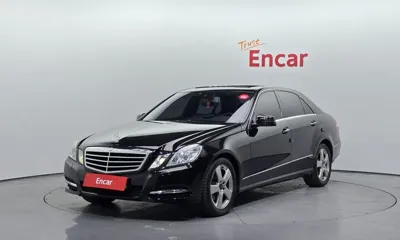 Mercedes-Benz E-Class · 2013 год