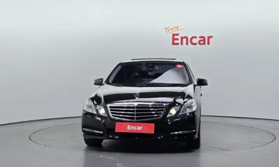 Mercedes-Benz E-Class 2013, 97004 км, за 5087.54 USD