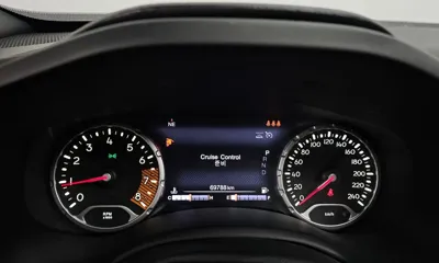 Jeep Renegade 2020, 69788 км, за 7563.8 USD - фото 8