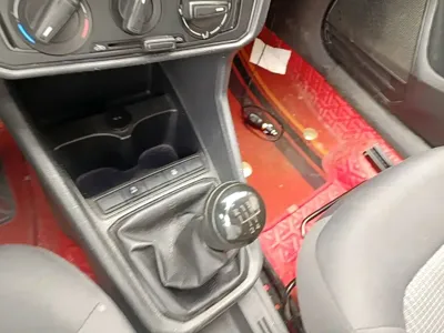 Volkswagen Santana 2019, 66100 км, за 4384.85 USD - фото 14