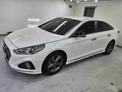 Hyundai Sonata 2018, 174092 км, за 6953.64 USD