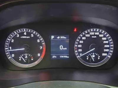 Hyundai Sonata 2018, 174092 км, за 6953.64 USD - фото 9