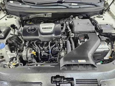 Hyundai Sonata 2018, 174092 км, за 6953.64 USD - фото 17