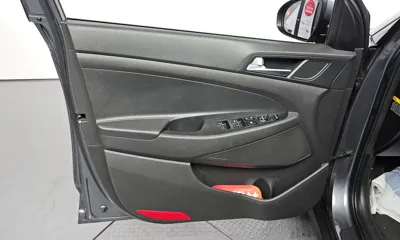 Hyundai Tucson 2016, 118107 км, за 7035.83 USD - фото 24