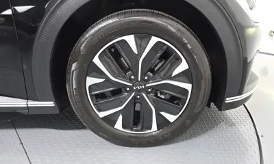 Kia EV6 2022, 21588 км, за 20940 USD - фото 21
