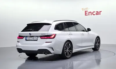 BMW 3-Series 2022, 16726 км, за 27192.32 USD