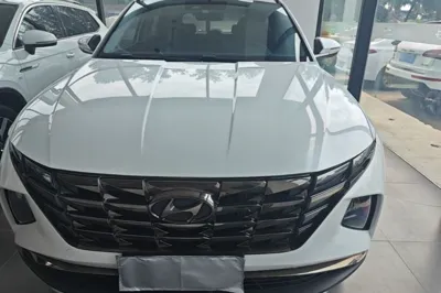 Hyundai Tucson 2023, 71300 км, за 14172 USD