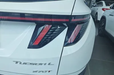 Hyundai Tucson 2023, 71300 км, за 14172 USD - фото 9