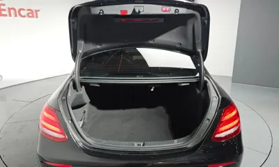 Mercedes-Benz E-Class 2020, 85794 км, за 18314.3 USD - фото 21