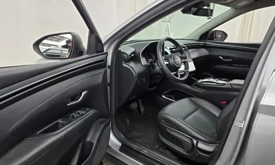 Hyundai Tucson 2022, 80555 км, за 12223.32 USD - фото 10