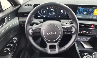 Kia K5 2024, 28815 км, за 20837.39 USD - фото 14