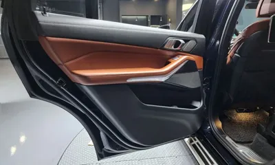 BMW X7 2021, 87009 км, за 44724.68 USD - фото 25