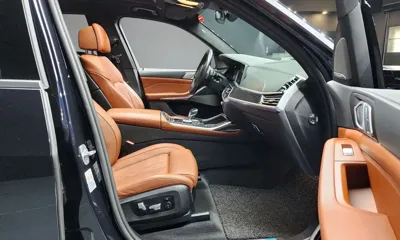 BMW X7 2021, 87009 км, за 44724.68 USD - фото 26