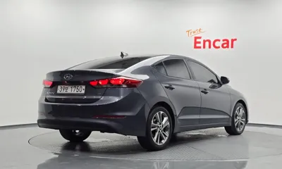 Hyundai Avante 2018, 152472 км, за 5448.34 USD