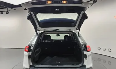 Jeep Cherokee 2015, 155242 км, за 3705.39 USD - фото 19
