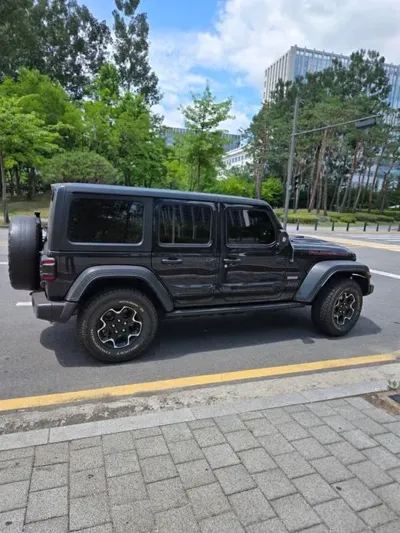 Jeep Wrangler 2020, 10700 км, за 33224.77 USD