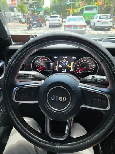 Jeep Wrangler 2020, 10700 км, за 33224.77 USD - фото 7