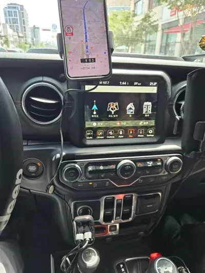 Jeep Wrangler 2020, 10700 км, за 33224.77 USD - фото 10