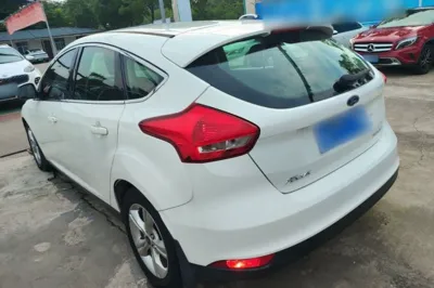 Ford Focus 2015, 101800 км, за 4988 USD - фото 13