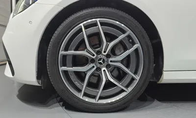 Mercedes-Benz E-Class 2021, 103150 км, за 20846.92 USD