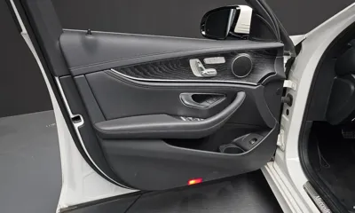 Mercedes-Benz E-Class 2021, 103150 км, за 20846.92 USD - фото 24