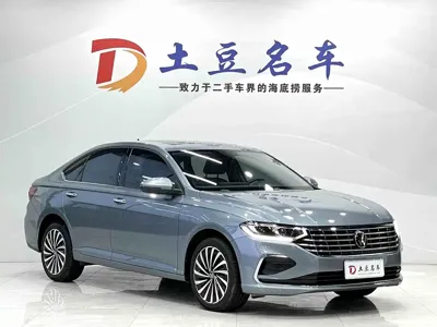 Volkswagen Lavida 2022, 25099 км, за 16009.11 USD