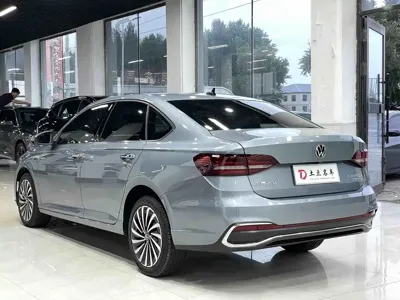 Volkswagen Lavida 2022, 25099 км, за 16009.11 USD