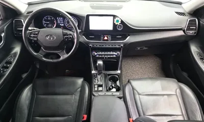 Hyundai Grandeur 2018, 138089 км, за 8273.62 USD - фото 7