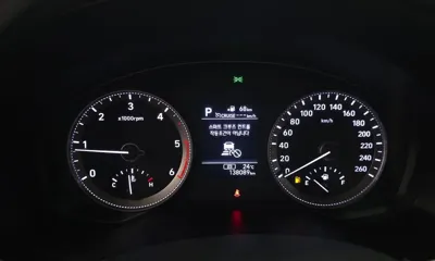 Hyundai Grandeur 2018, 138089 км, за 8273.62 USD - фото 8