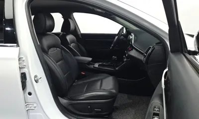 Hyundai Grandeur 2018, 138089 км, за 8273.62 USD - фото 26