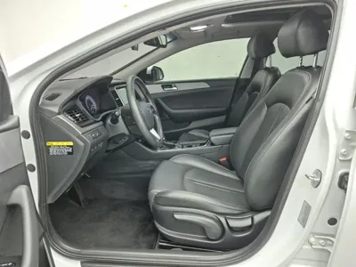 Hyundai Sonata 2019, 50311 км, за 8580.9 USD - фото 11