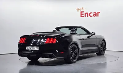 Ford Mustang 2017, 76770 км, за 14521.06 USD