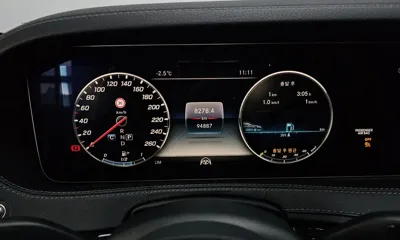 Mercedes-Benz S-Class 2019, 94887 км, за 32201.43 USD - фото 8